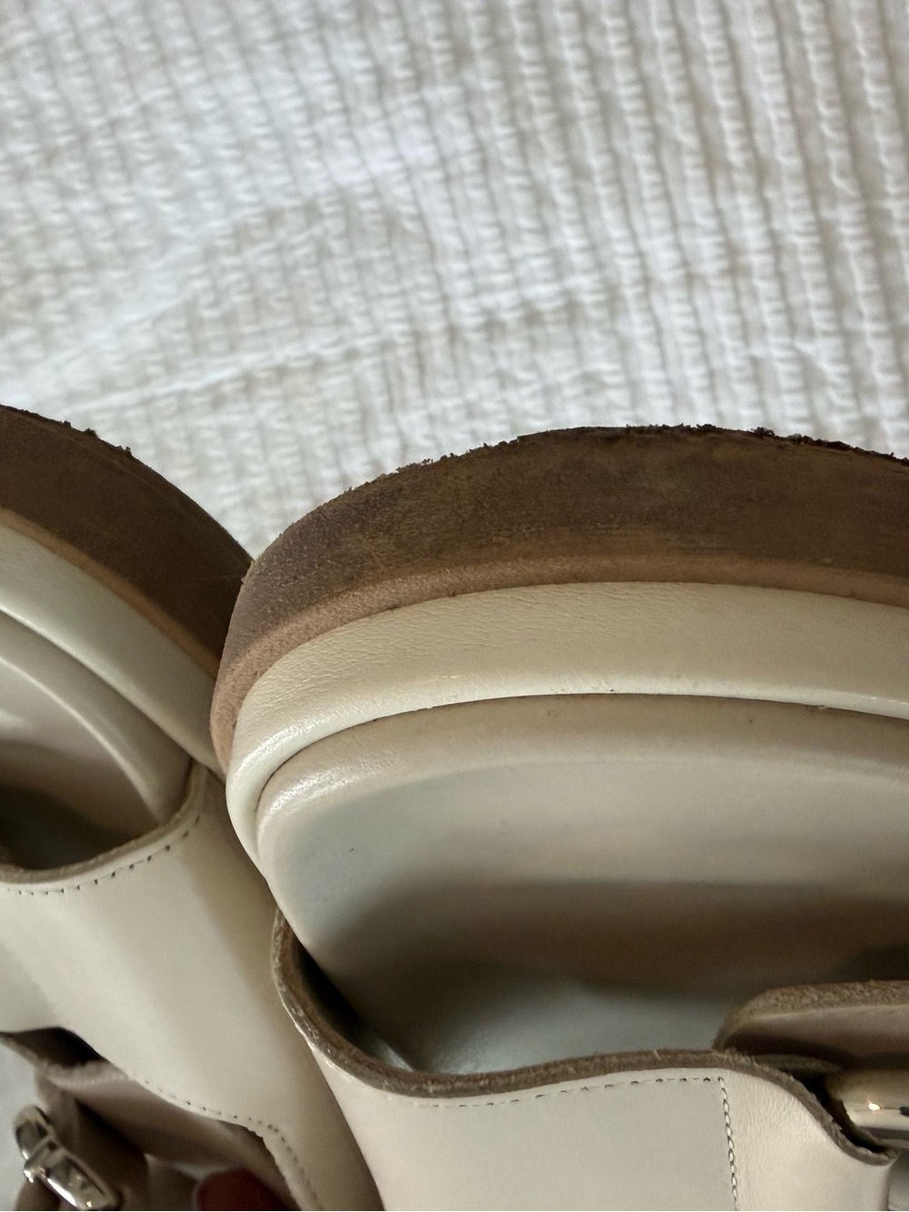 ALOHAS Cream Leather Double-Buckle Sandals - Picture 8 of 11